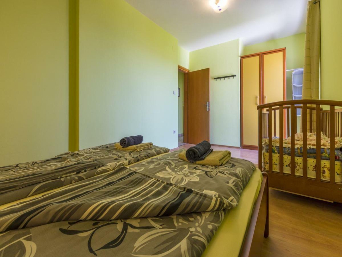 Bruno Apartment Crikvenica Exterior photo