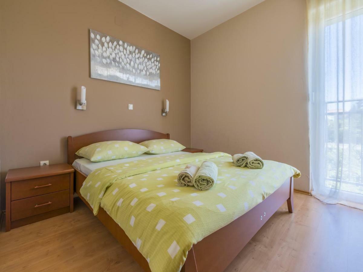 Bruno Apartment Crikvenica Exterior photo