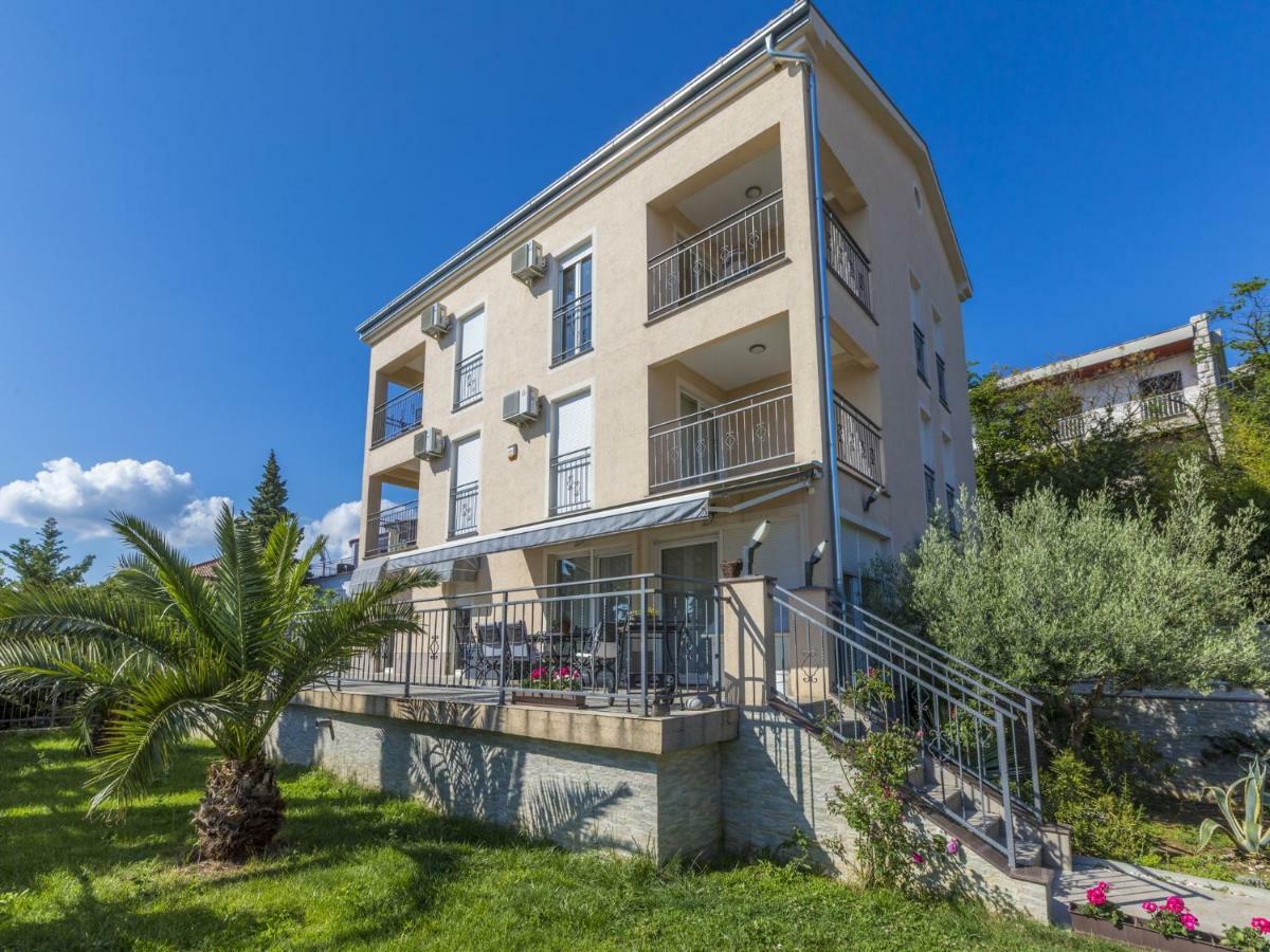 Bruno Apartment Crikvenica Exterior photo